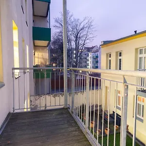 balkon-waschmaschine-tv-einzelbetten-nahe-vlkerschlachtsdenkmal.bestleipzighotels.com/